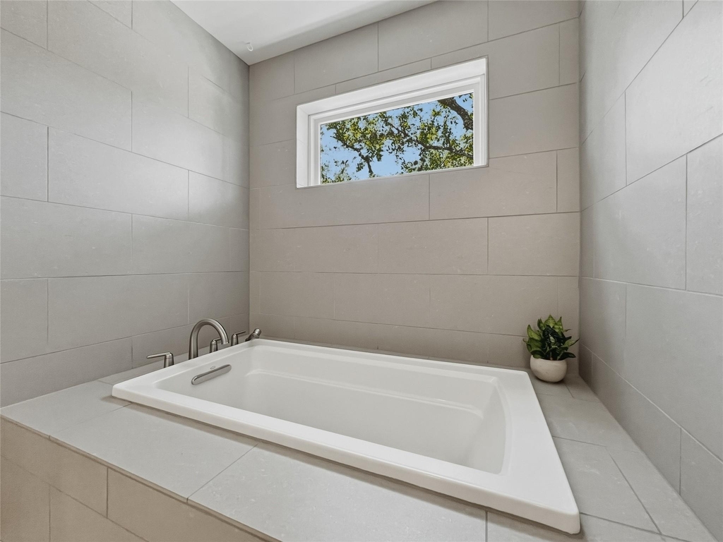 2118 Brackenridge St - Photo 18