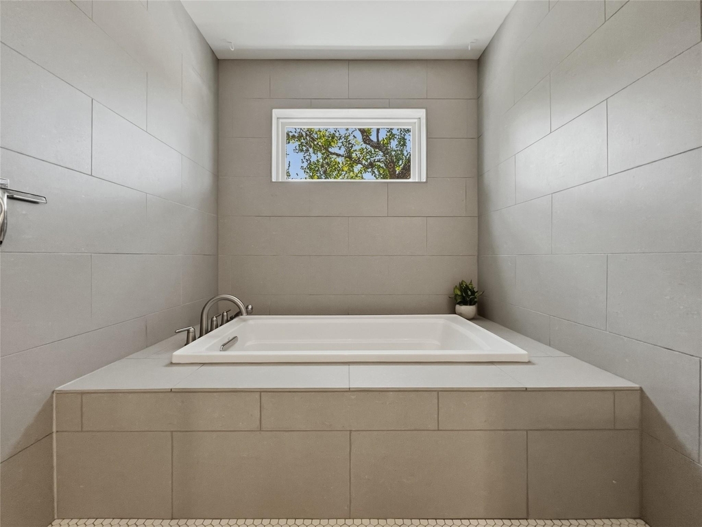 2118 Brackenridge St - Photo 17
