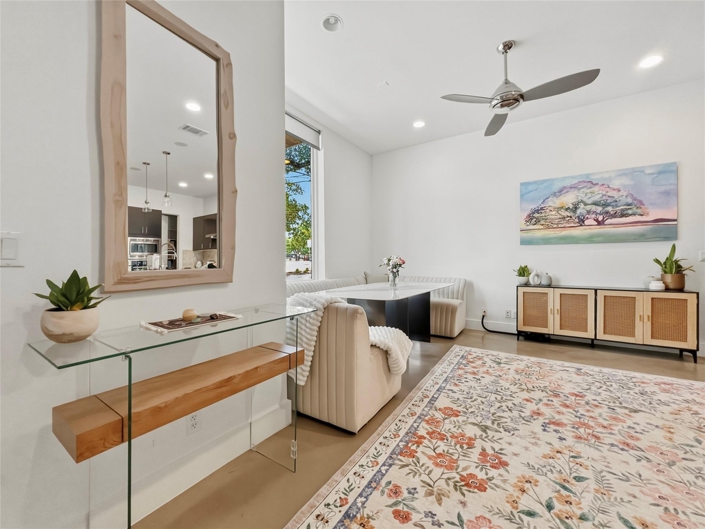 2118 Brackenridge St - Photo 2