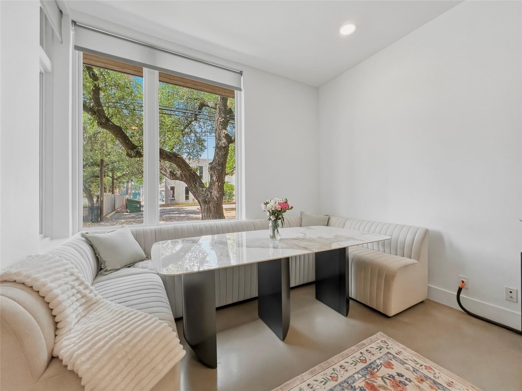 2118 Brackenridge St - Photo 3
