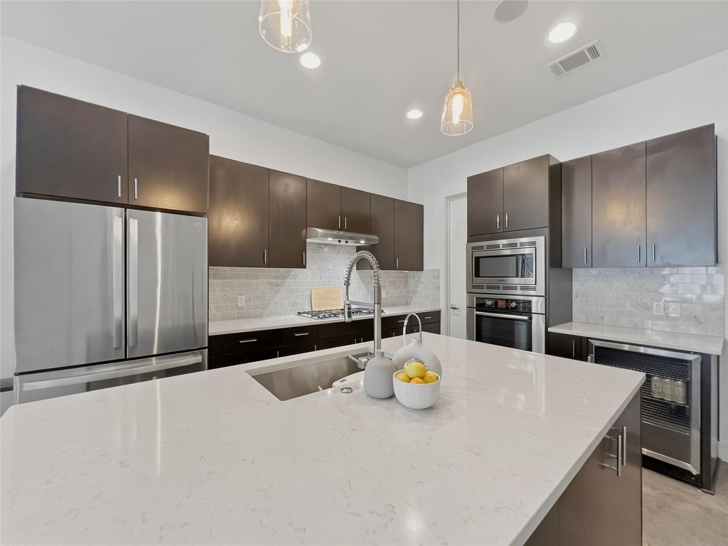2118 Brackenridge St - Photo 7