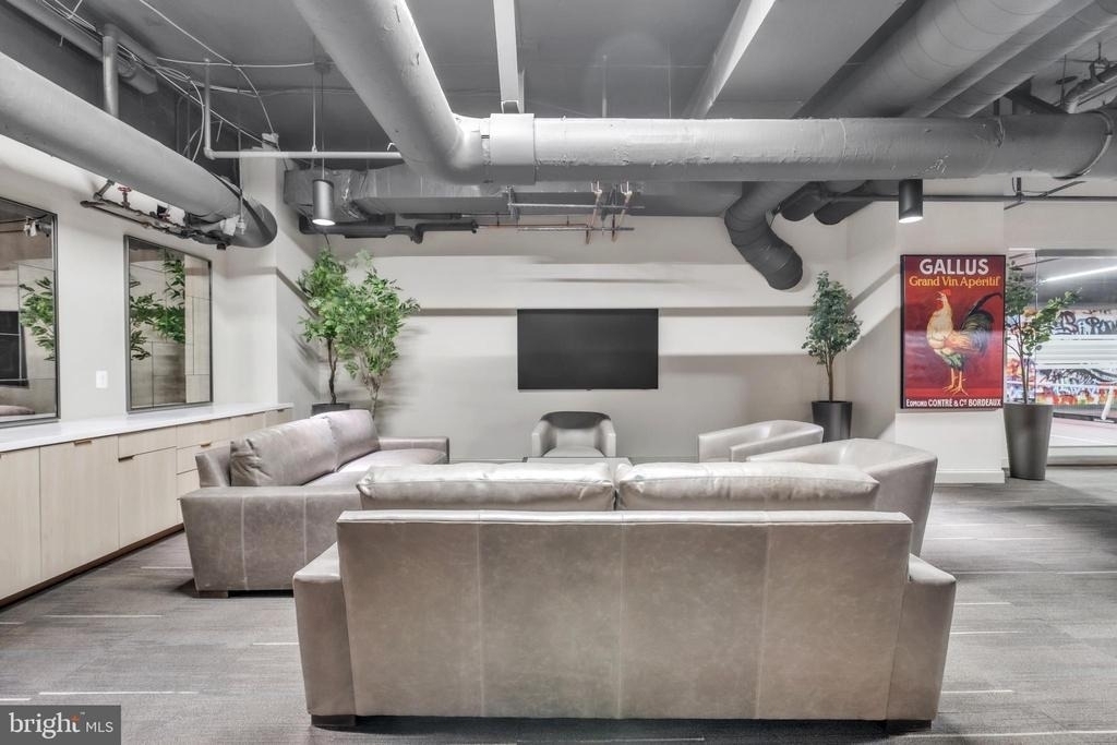 1801 Market Street - Photo 23