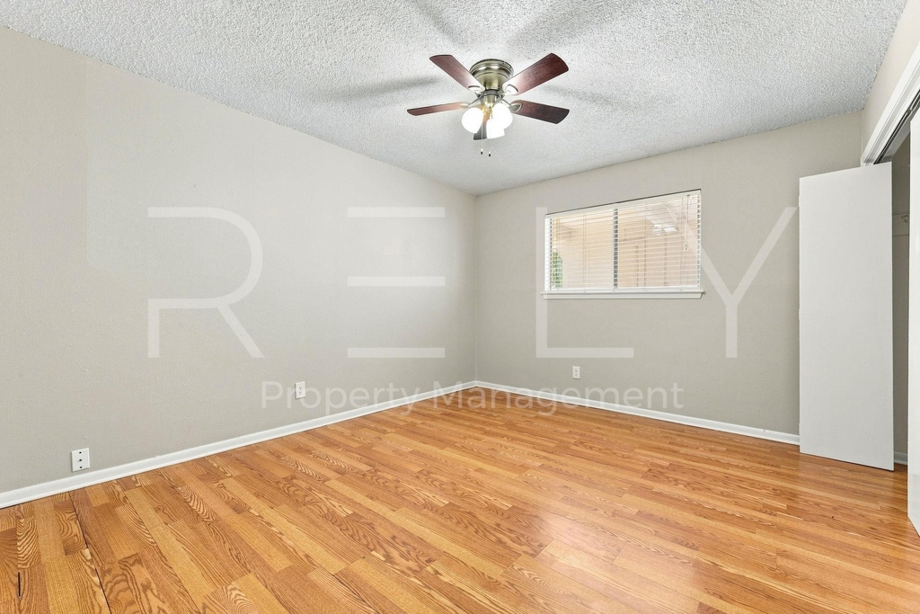 205 W William Cannon Dr - Photo 18
