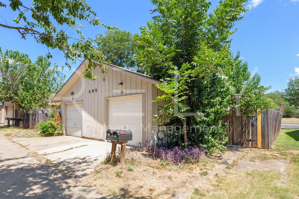 205 W William Cannon Dr - Photo 27