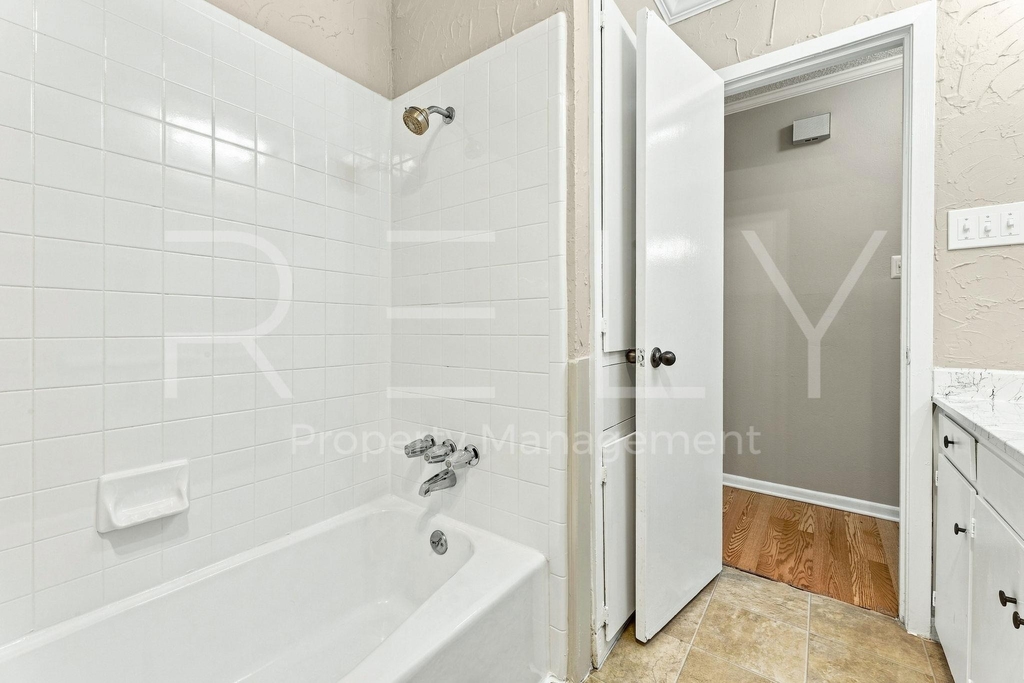 205 W William Cannon Dr - Photo 17