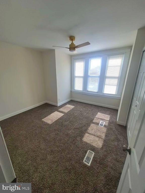 6010 N Lambert Street - Photo 8
