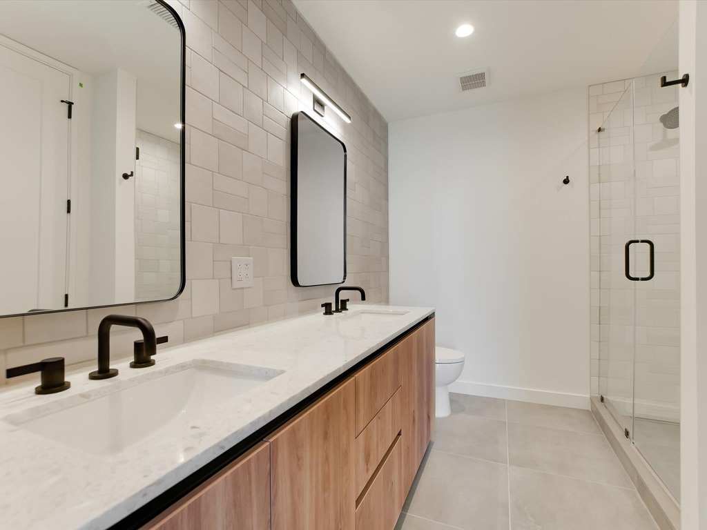 84 East Ave - Photo 8