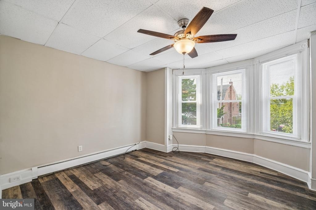 481 Gerhard Street - Photo 0
