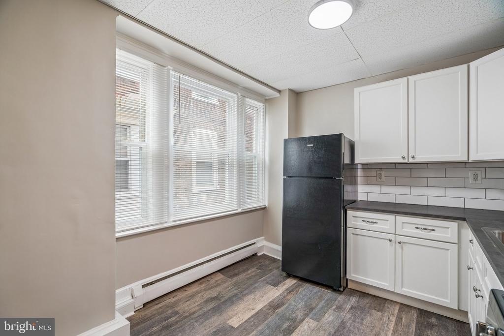 481 Gerhard Street - Photo 1