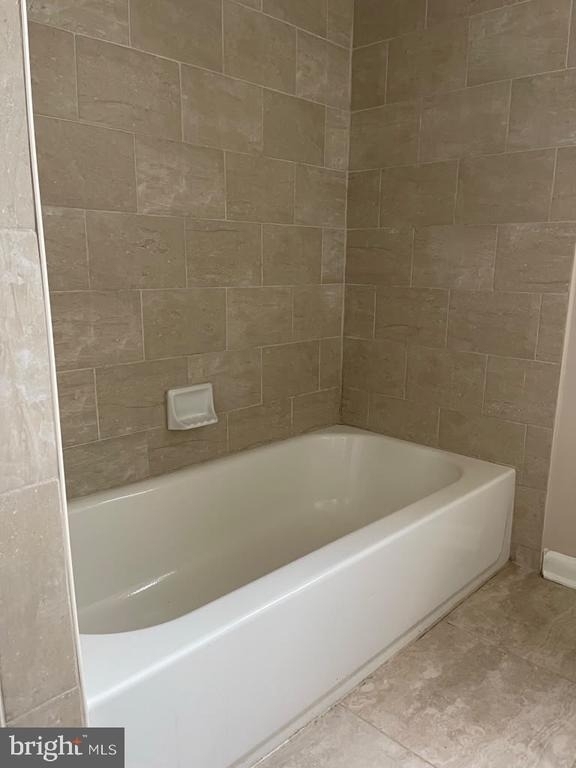 1734 W Diamond Street - Photo 26