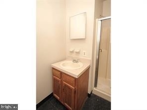 1734 W Diamond Street - Photo 8