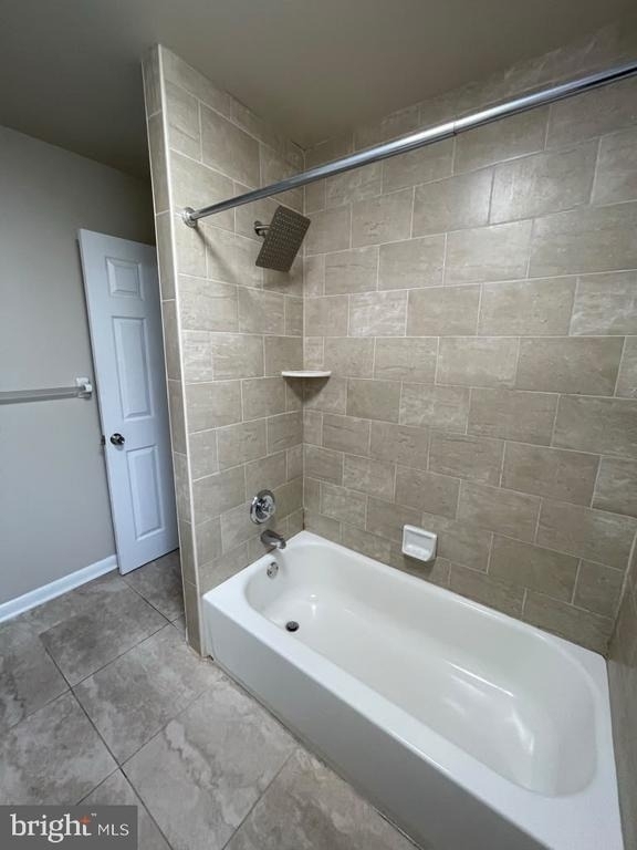 1734 W Diamond Street - Photo 25