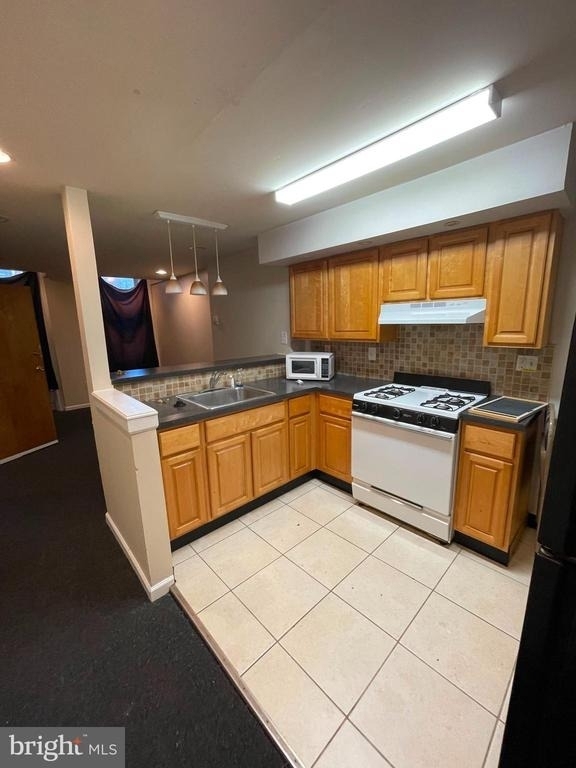 1732 W Diamond Street - Photo 6