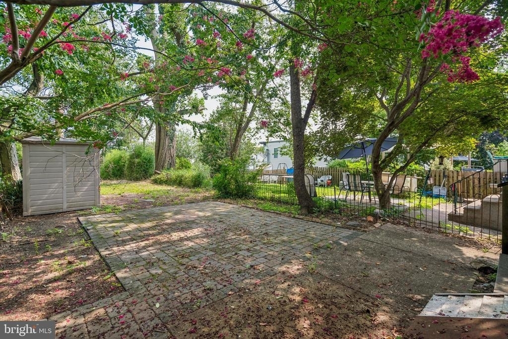 481 Gerhard Street - Photo 29