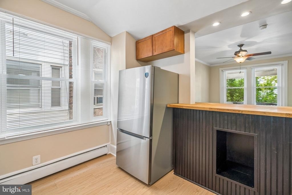 481 Gerhard Street - Photo 5