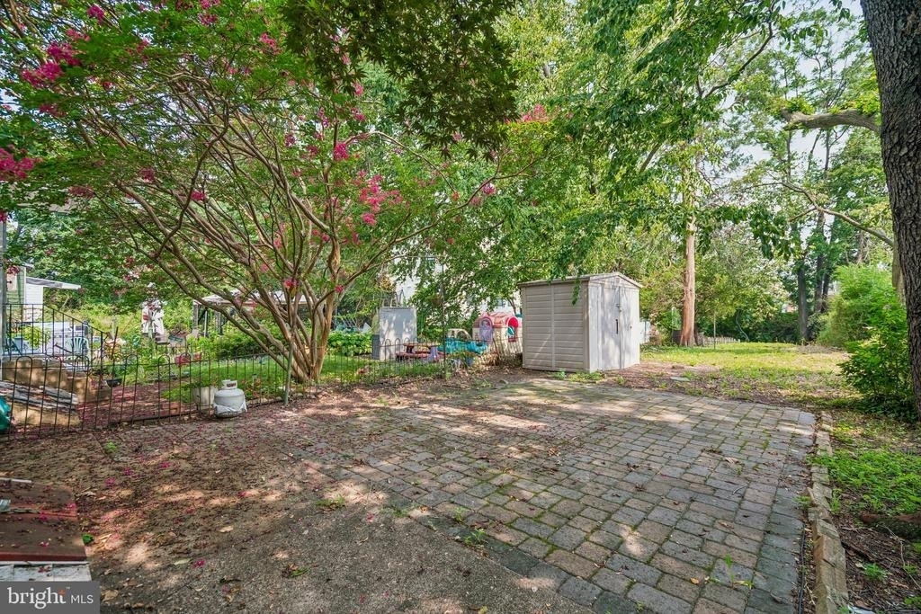 481 Gerhard Street - Photo 28