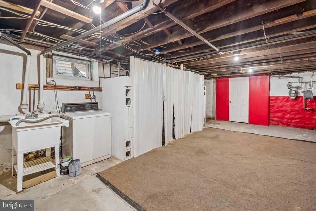 481 Gerhard Street - Photo 23