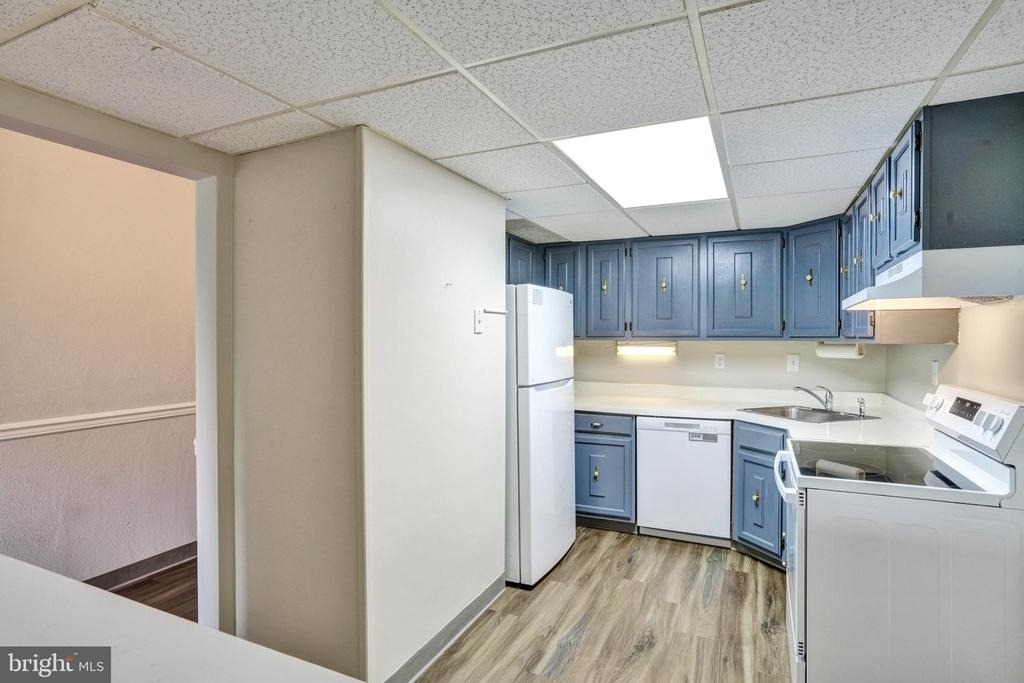 3323 Forest Lane - Photo 4