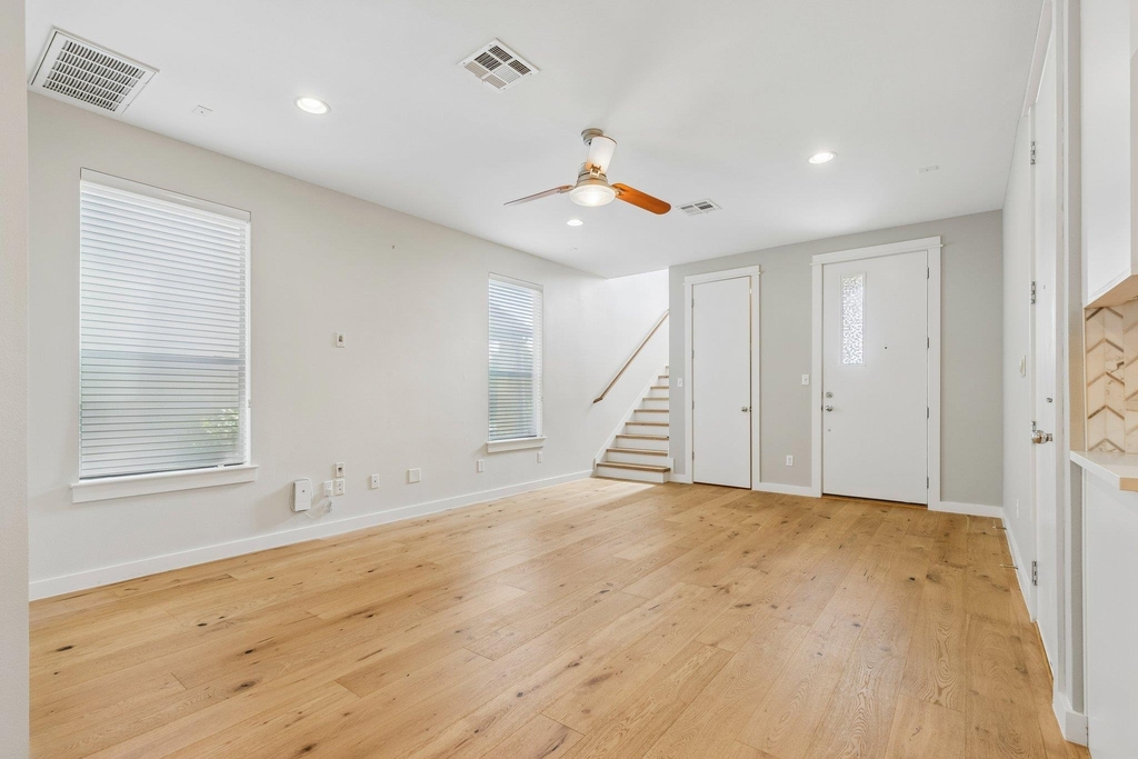 3108 Corbin Ln - Photo 2
