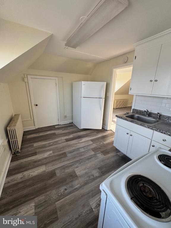 100 W Main Street - Photo 1