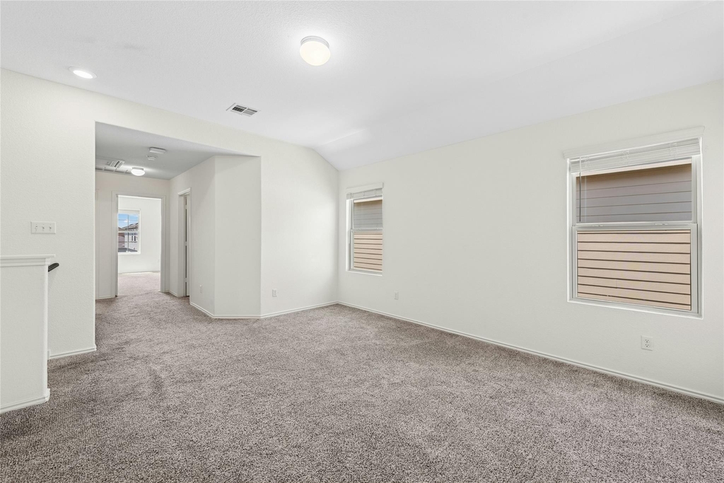 513 Circle Way - Photo 30