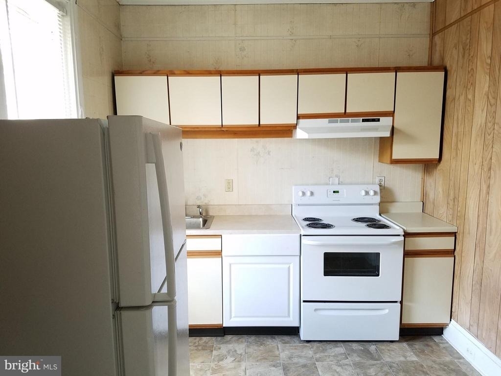 70 N Main Street - Photo 3