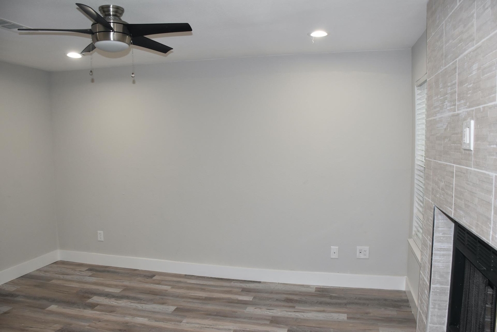 1814 Rawhide Loop - Photo 2