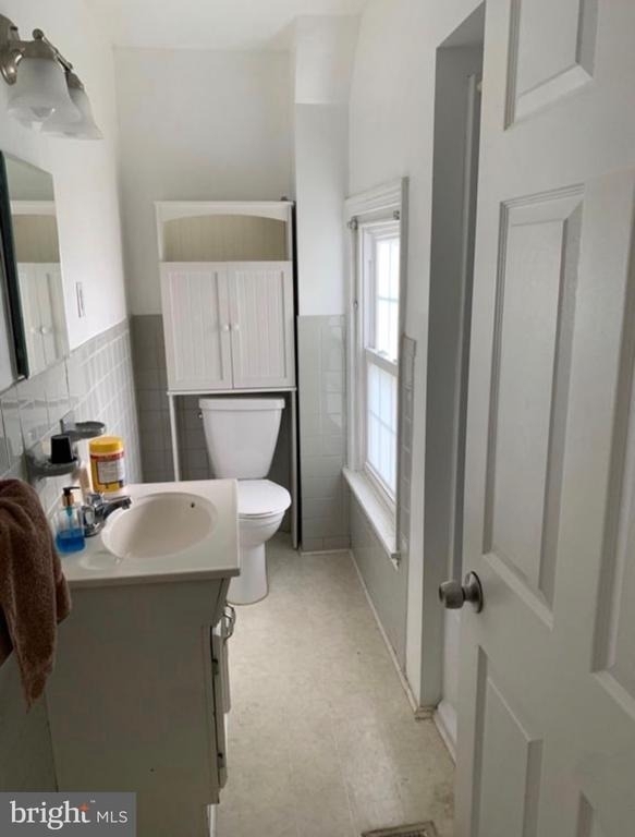 28 W King Street W - Photo 12