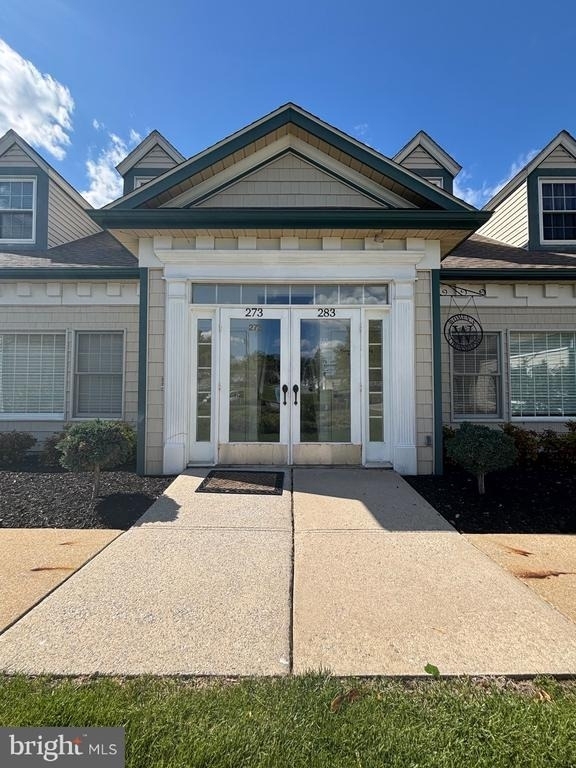 279 W Uwchlan Avenue - Photo 2