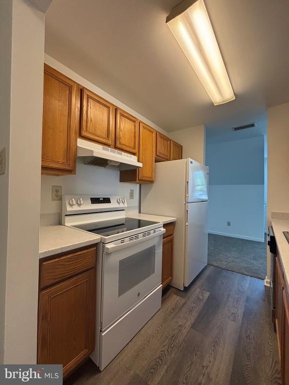 279 W Uwchlan Avenue - Photo 4