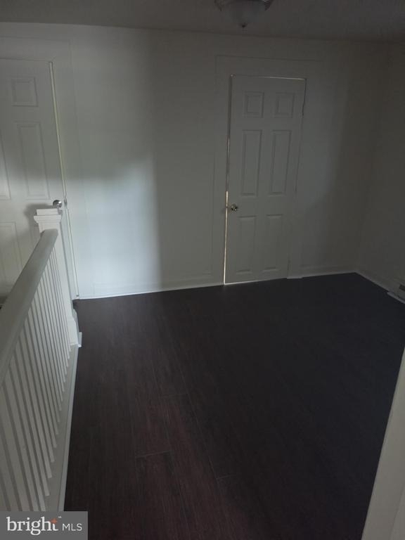 243 E Valley Road - Photo 5