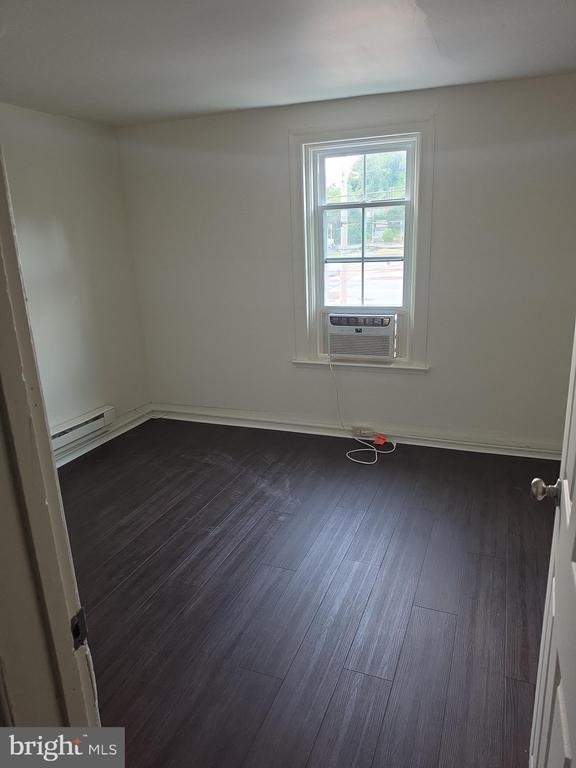 243 E Valley Road - Photo 6