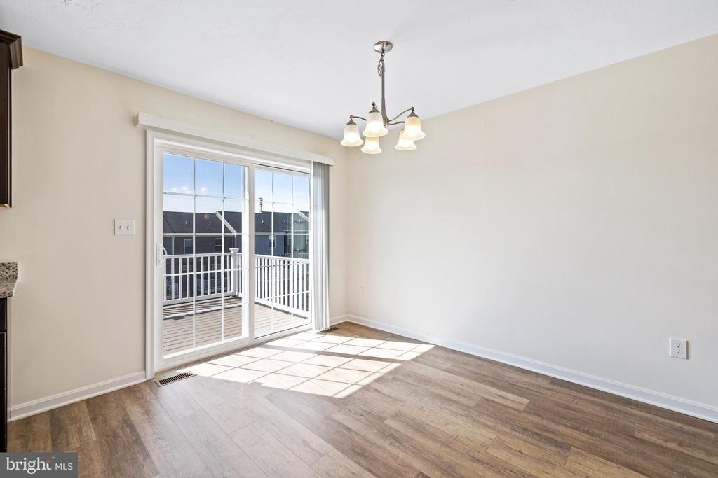 14 Heath Cir - Photo 4