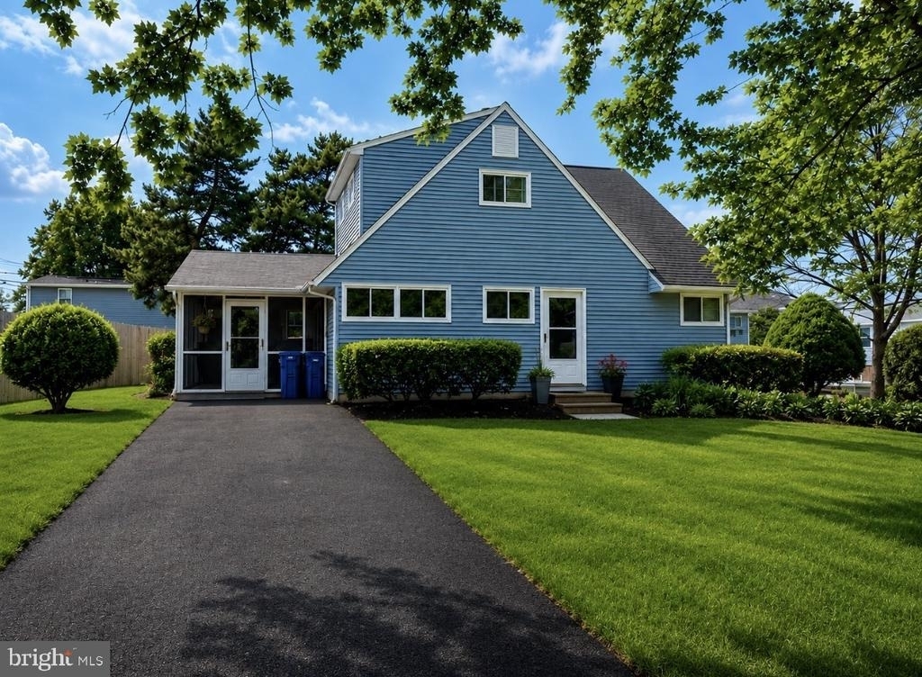 15 Catalpa Lane - Photo 0
