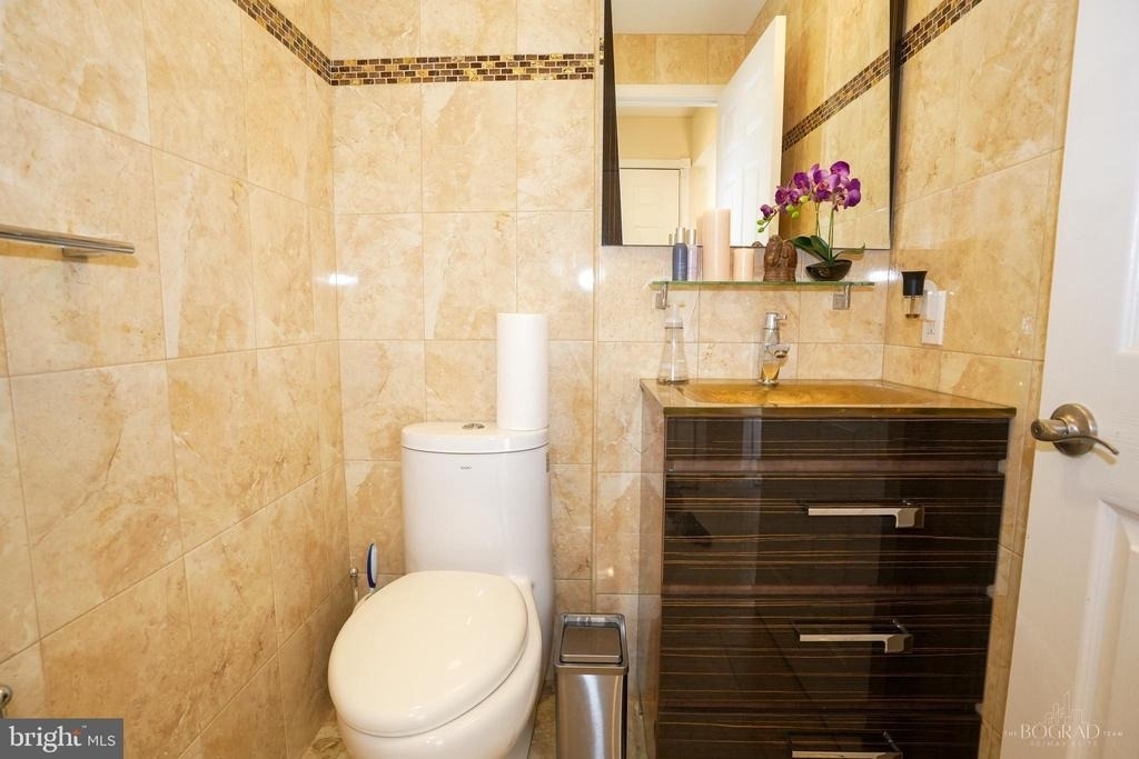 201 White Pine Court - Photo 9