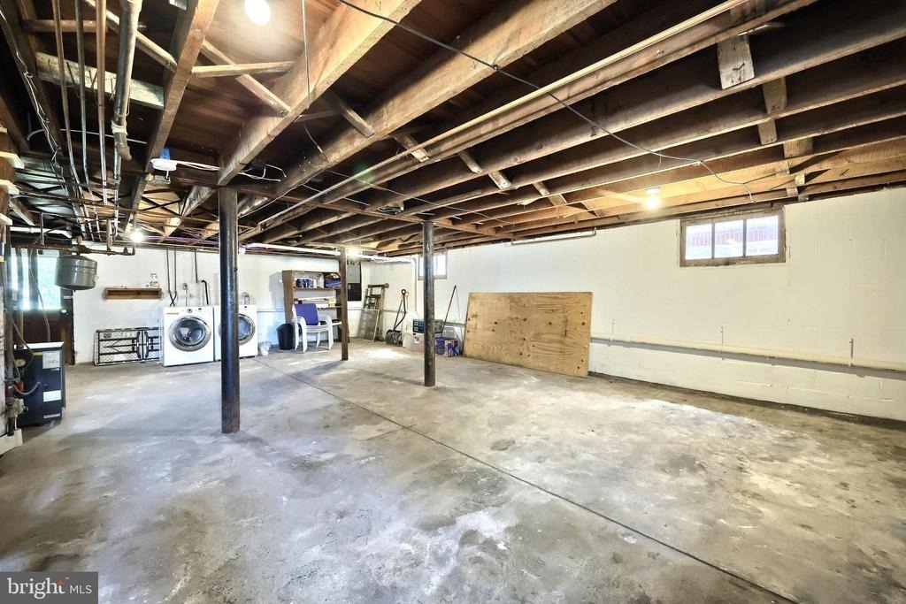 317 N Stratton Street - Photo 26