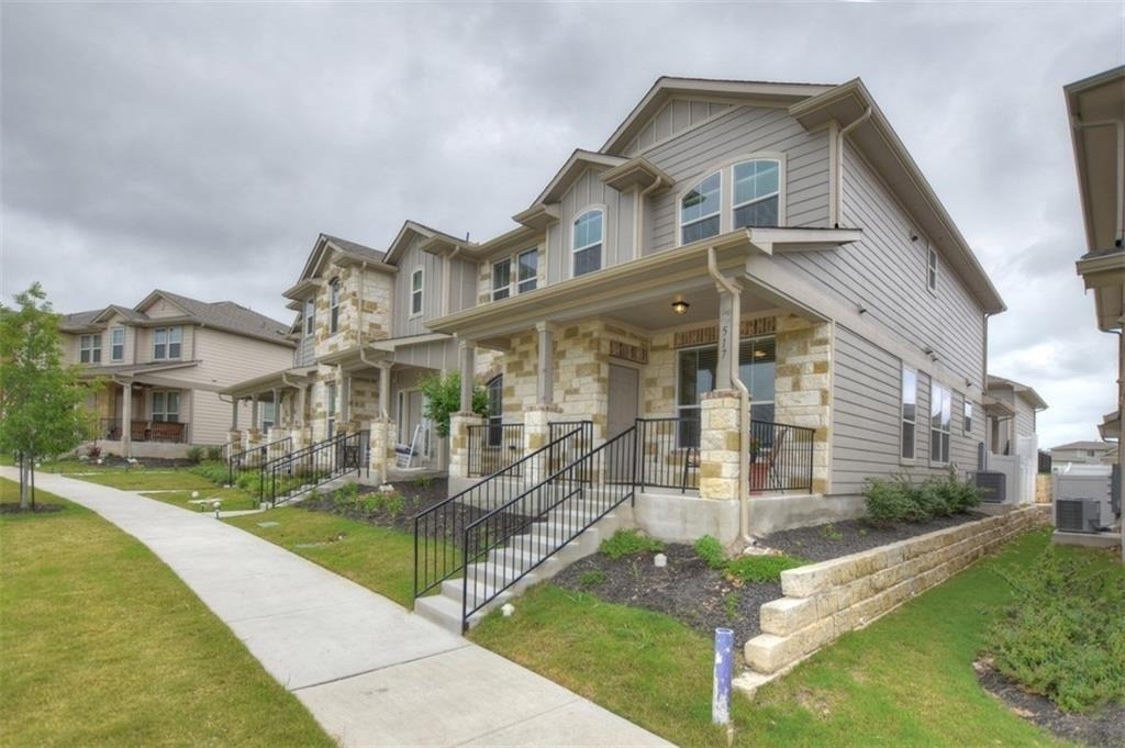 517 Katmai Cir - Photo 0