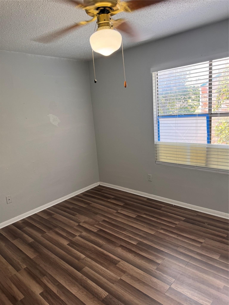 8807 Schick Rd - Photo 19