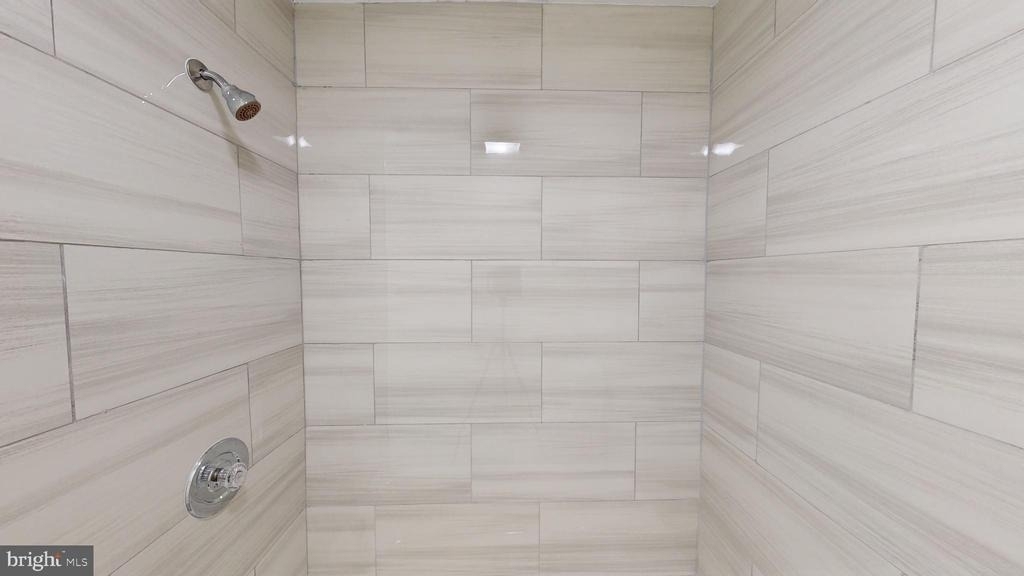 300 Broadway - Photo 8