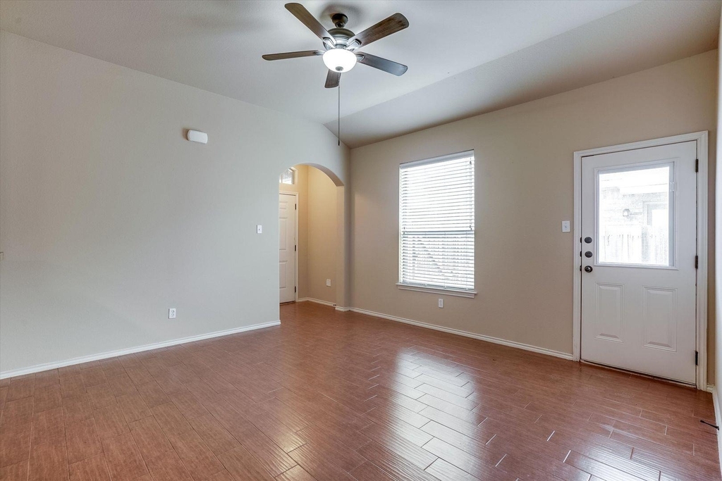 1120 Brendon Lee Ln - Photo 1
