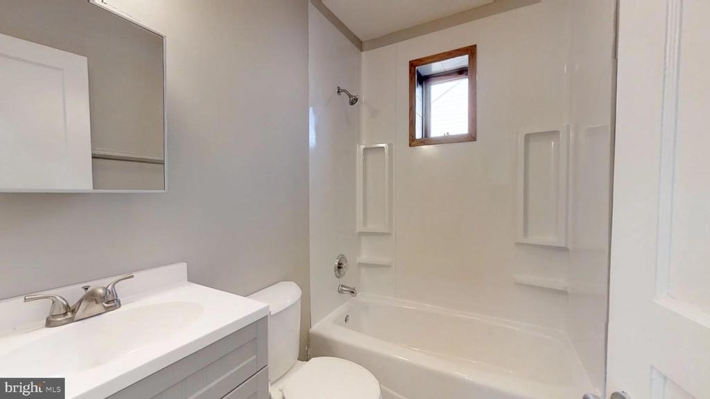 30 W 4th Avenue - Photo 4