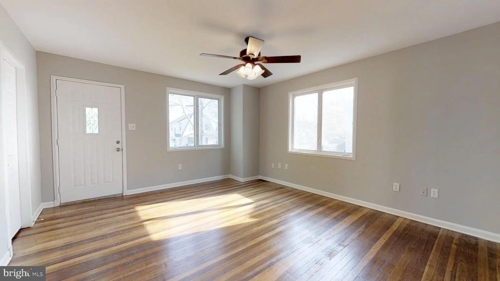 30 W 4th Avenue - Photo 2