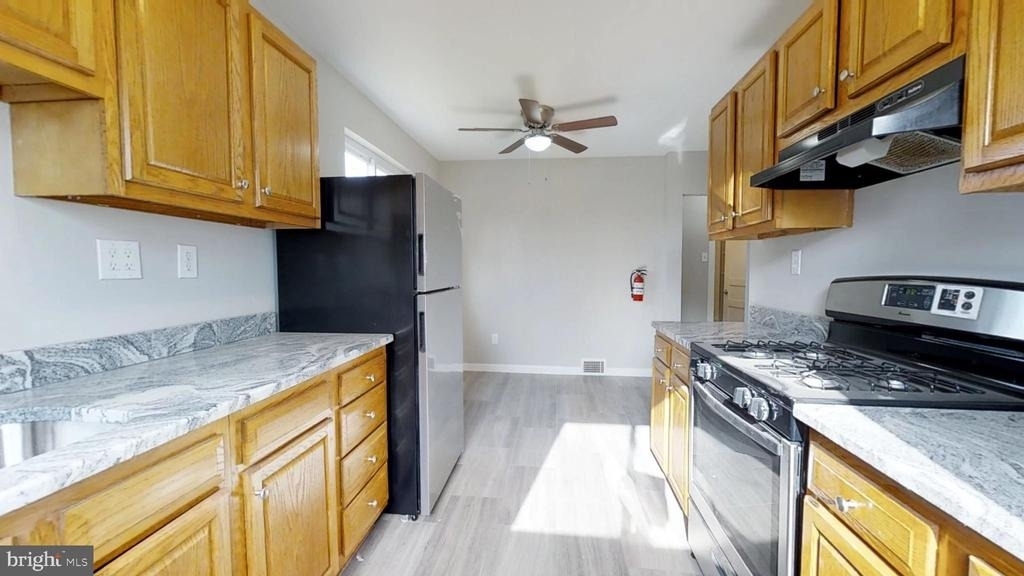 30 W 4th Avenue - Photo 3