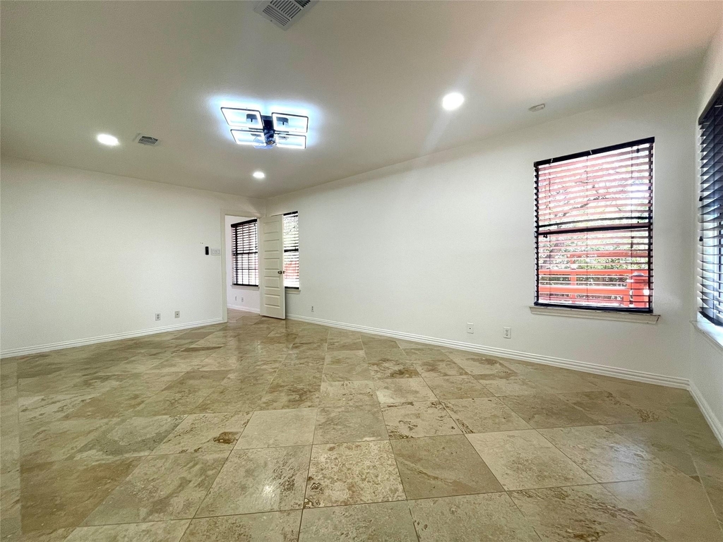 10431 Scotland Well Dr - Photo 16