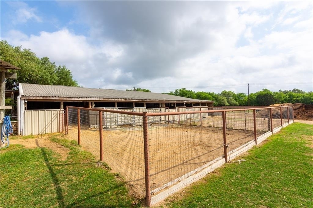15000 Fitzhugh Rd - Photo 17