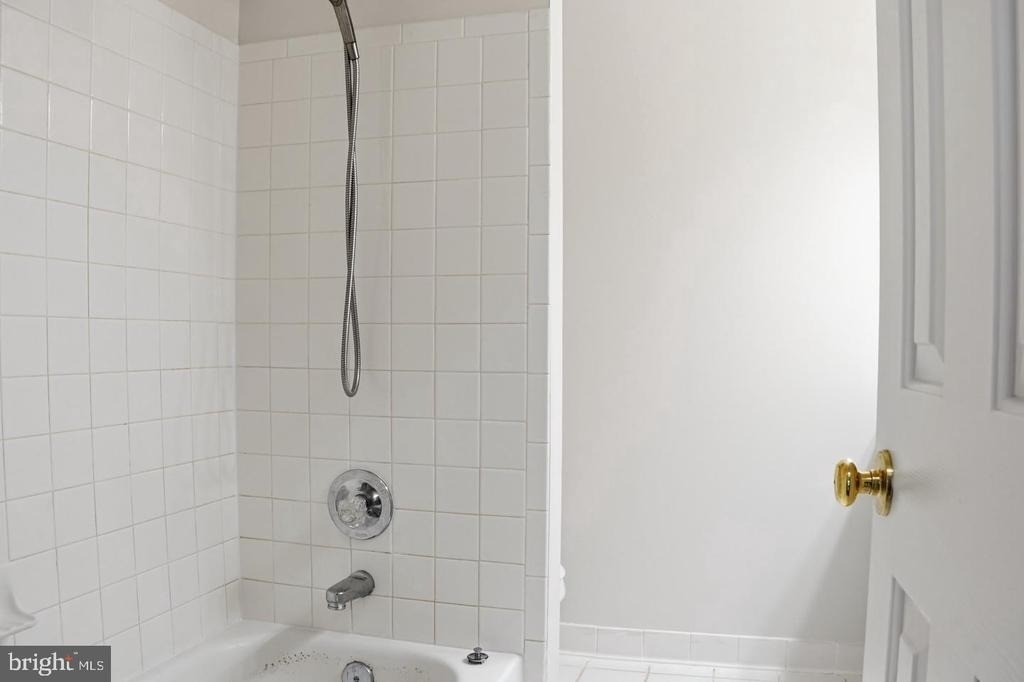 5704 Allwood Court - Photo 18