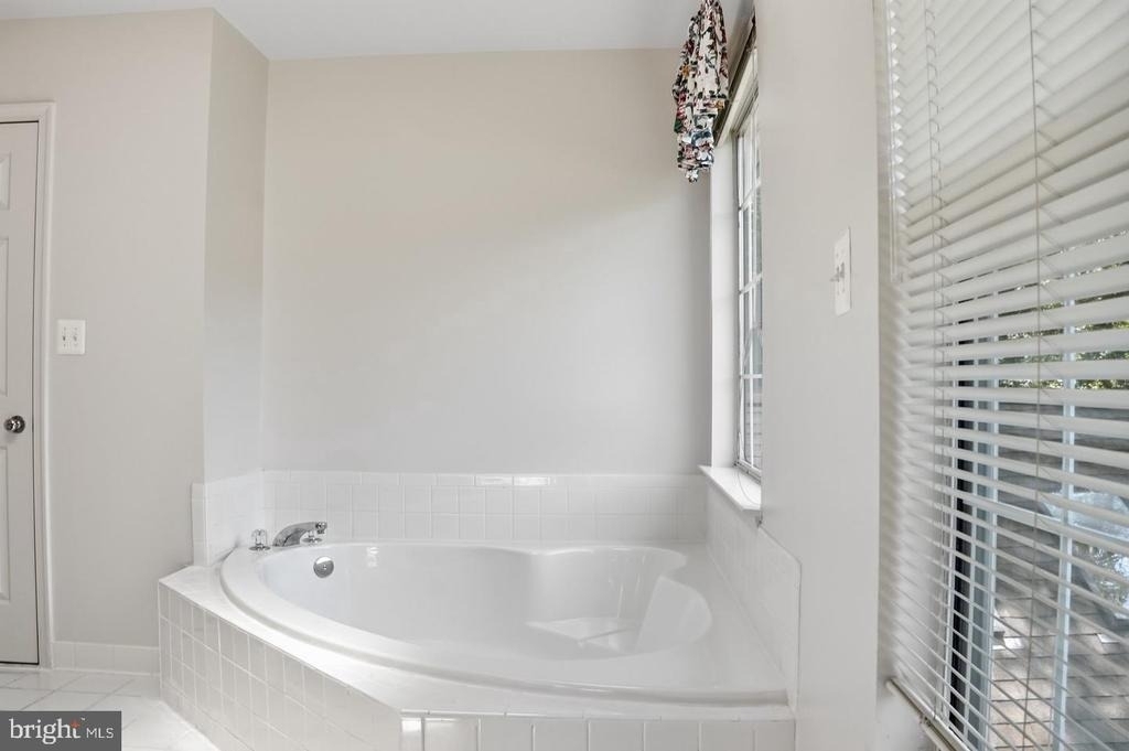 5704 Allwood Court - Photo 28