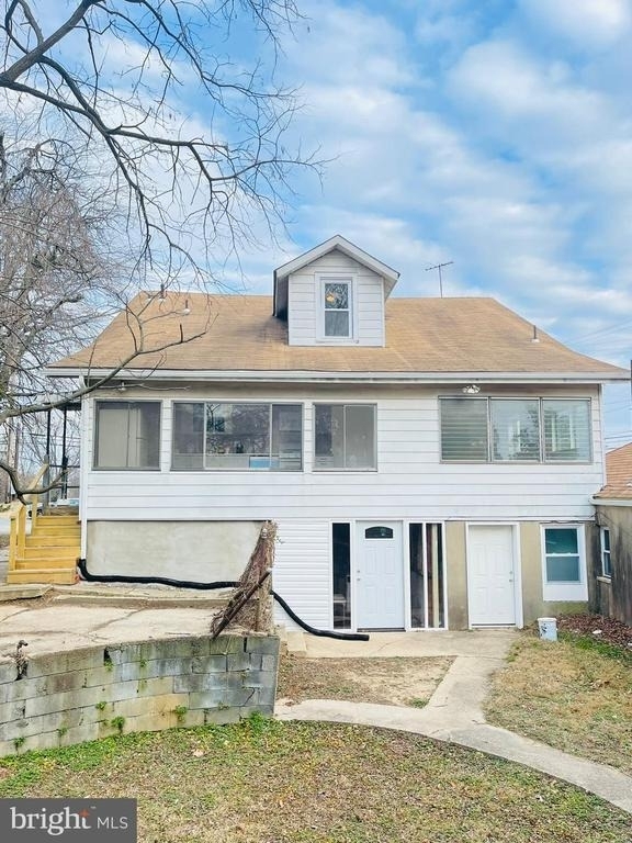 9066 Baltimore Avenue - Photo 47