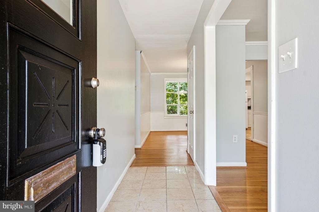 9017 Saint Andrews Place - Photo 4