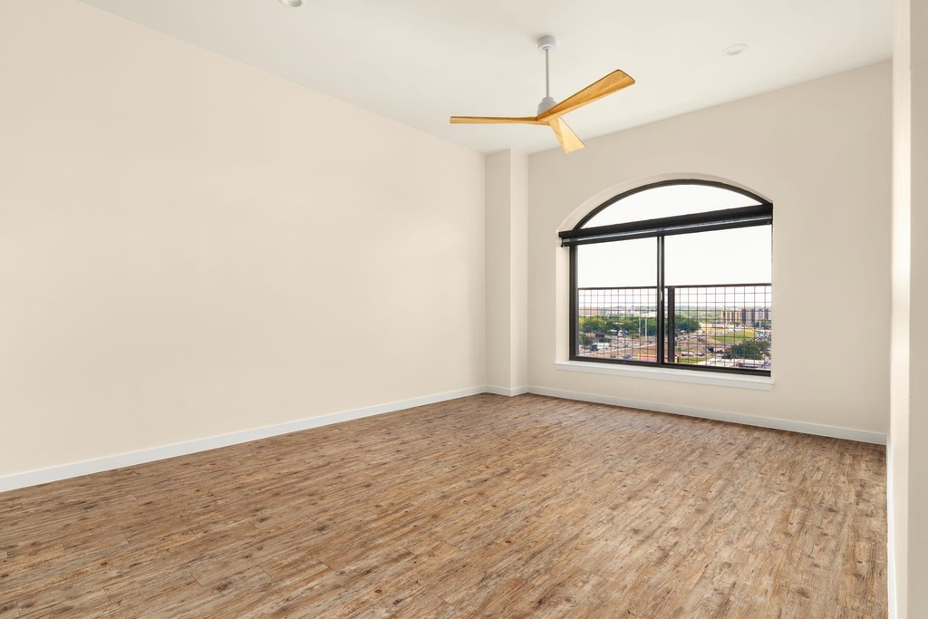 507 Sabine St - Photo 7